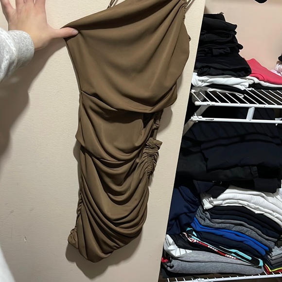 Draped asymmetrical brown dress - Picture 4 of 4